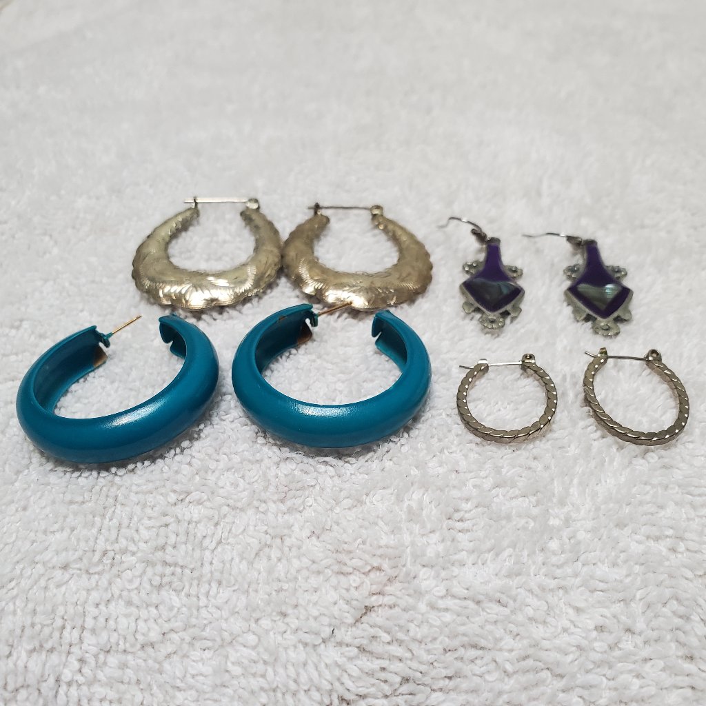 4 Pair Of Pierced Earrings, Items #'S A-167,A-168, A-169, A-!70
